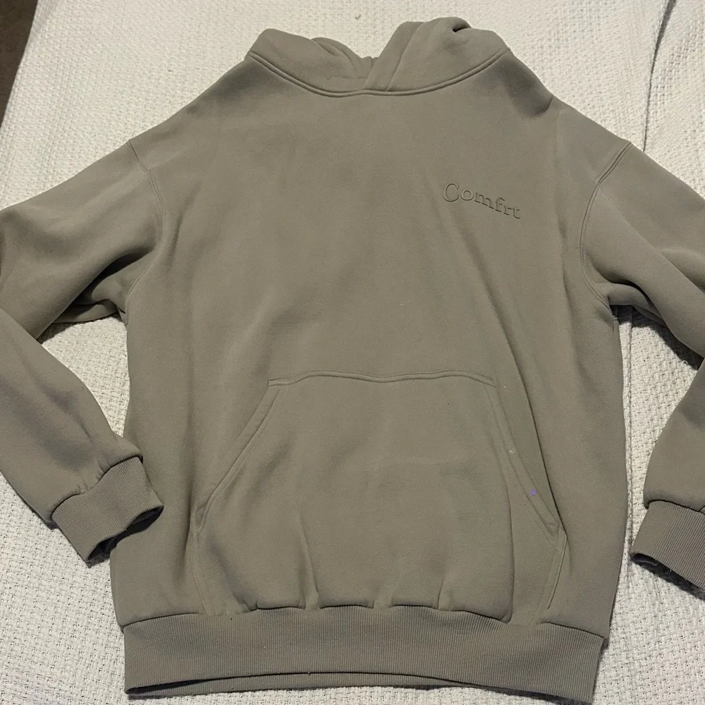 COMFRT Minimalist Hoodie and Sweatpants Set in Cement - Picture 5 of 14